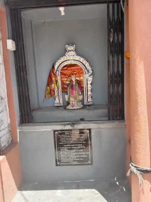 poverty striken, isolated village deep in the jungle in Batticaloa district (5) copy