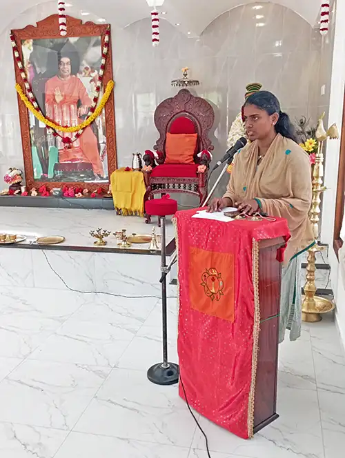 Gayathri Mantra and Sai Gayathri Mantra Chanting (1) copy